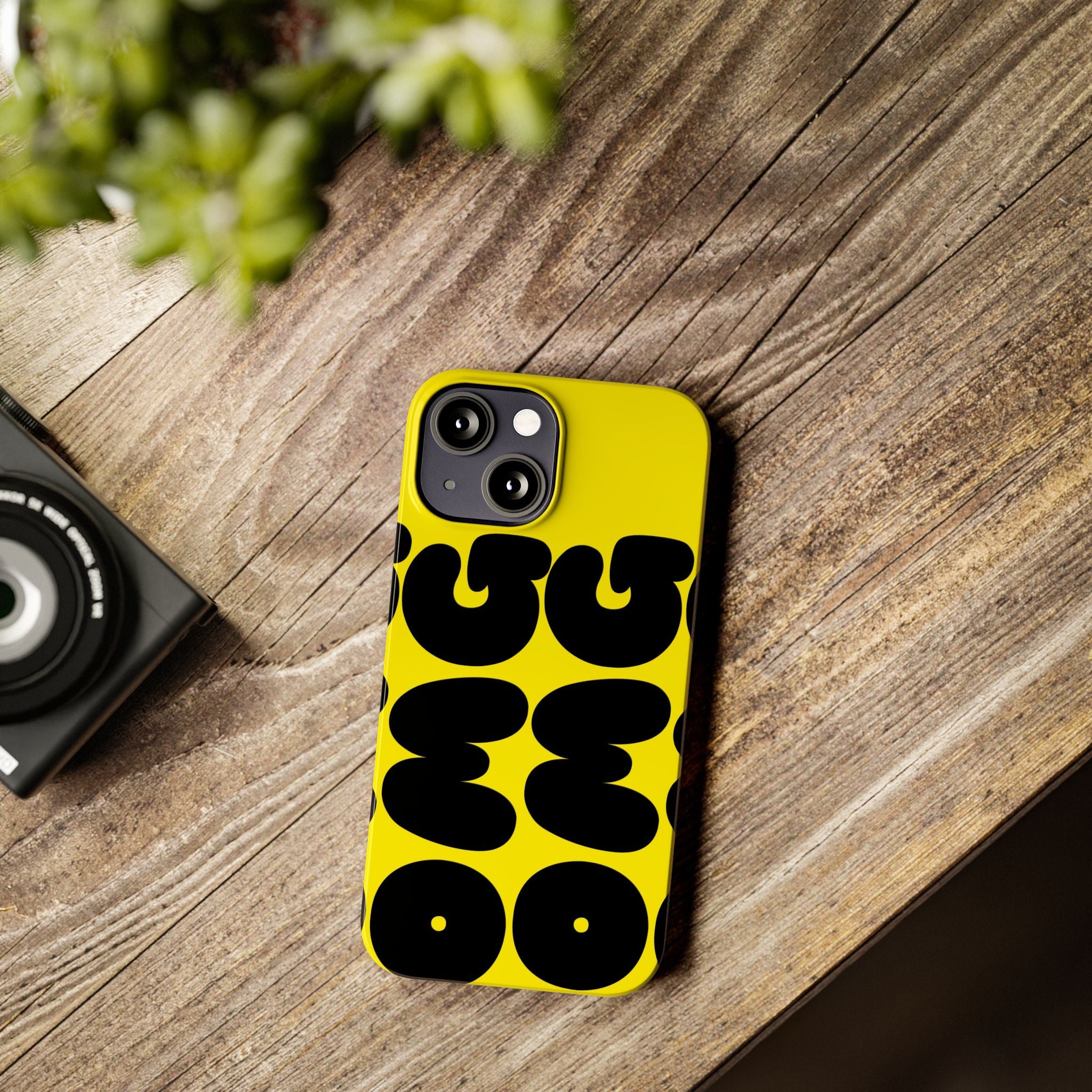 Yellow Retro Bubble Pattern Slim Phone Case