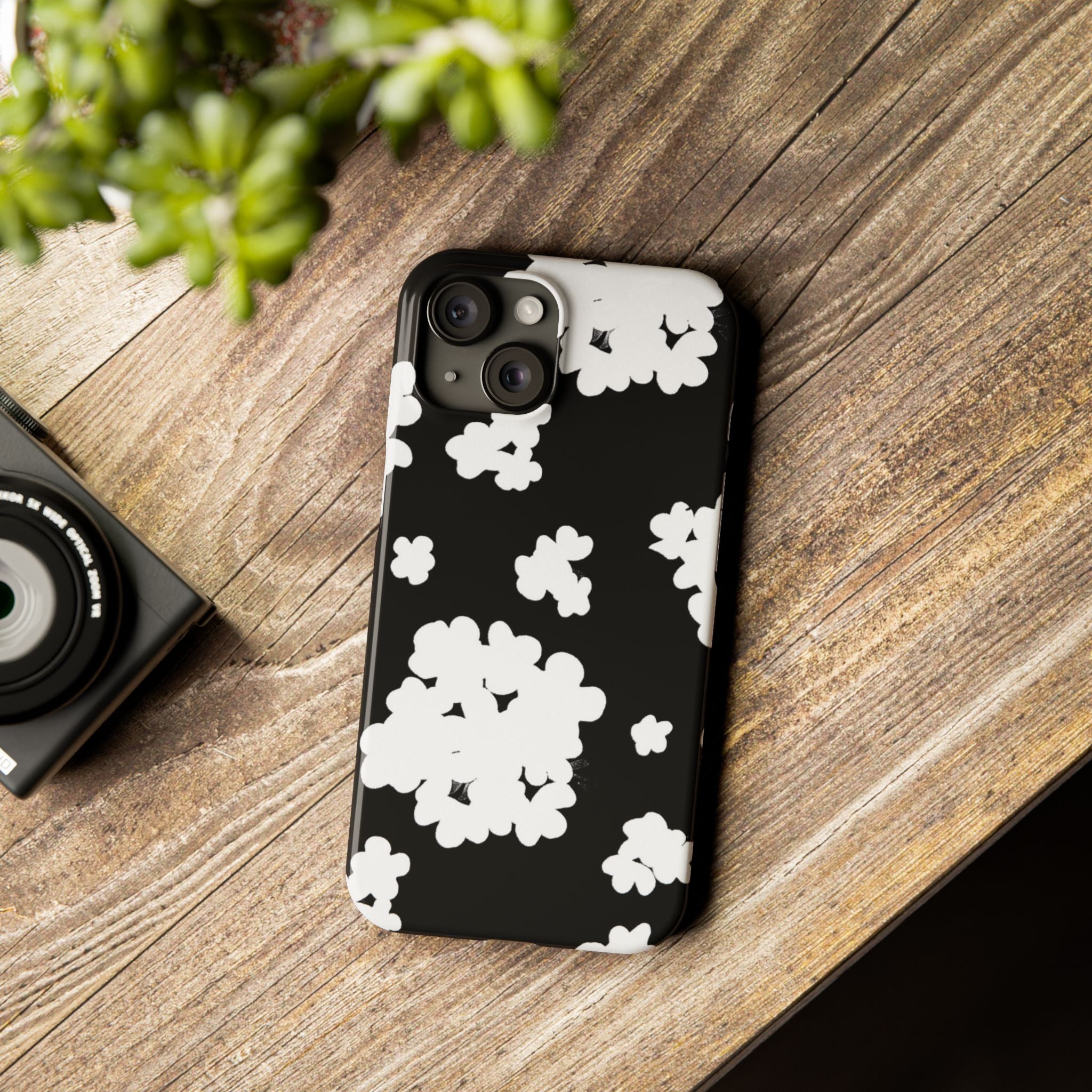 Black & White Abstract Flower Pattern Case