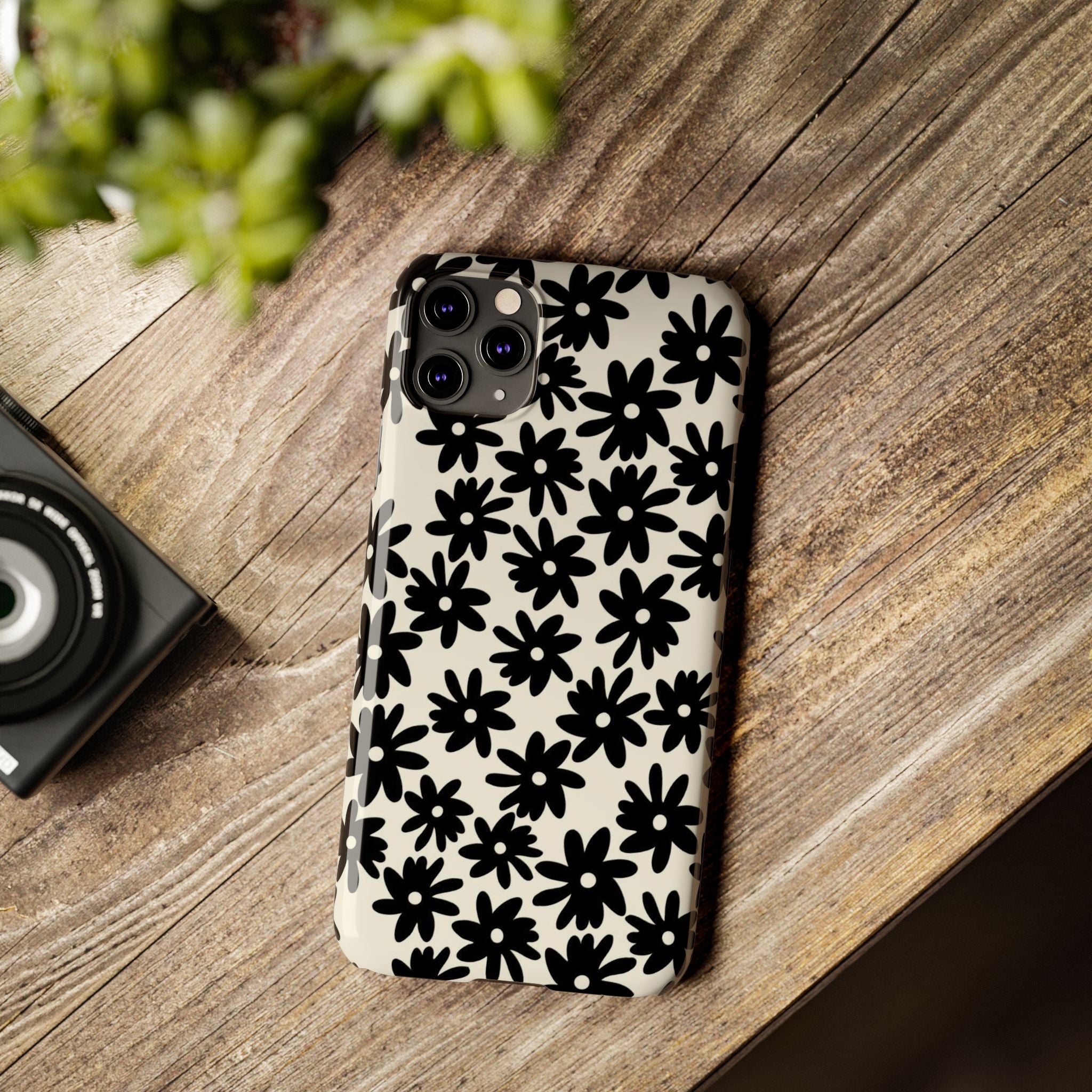 Black Daisy Phone Case