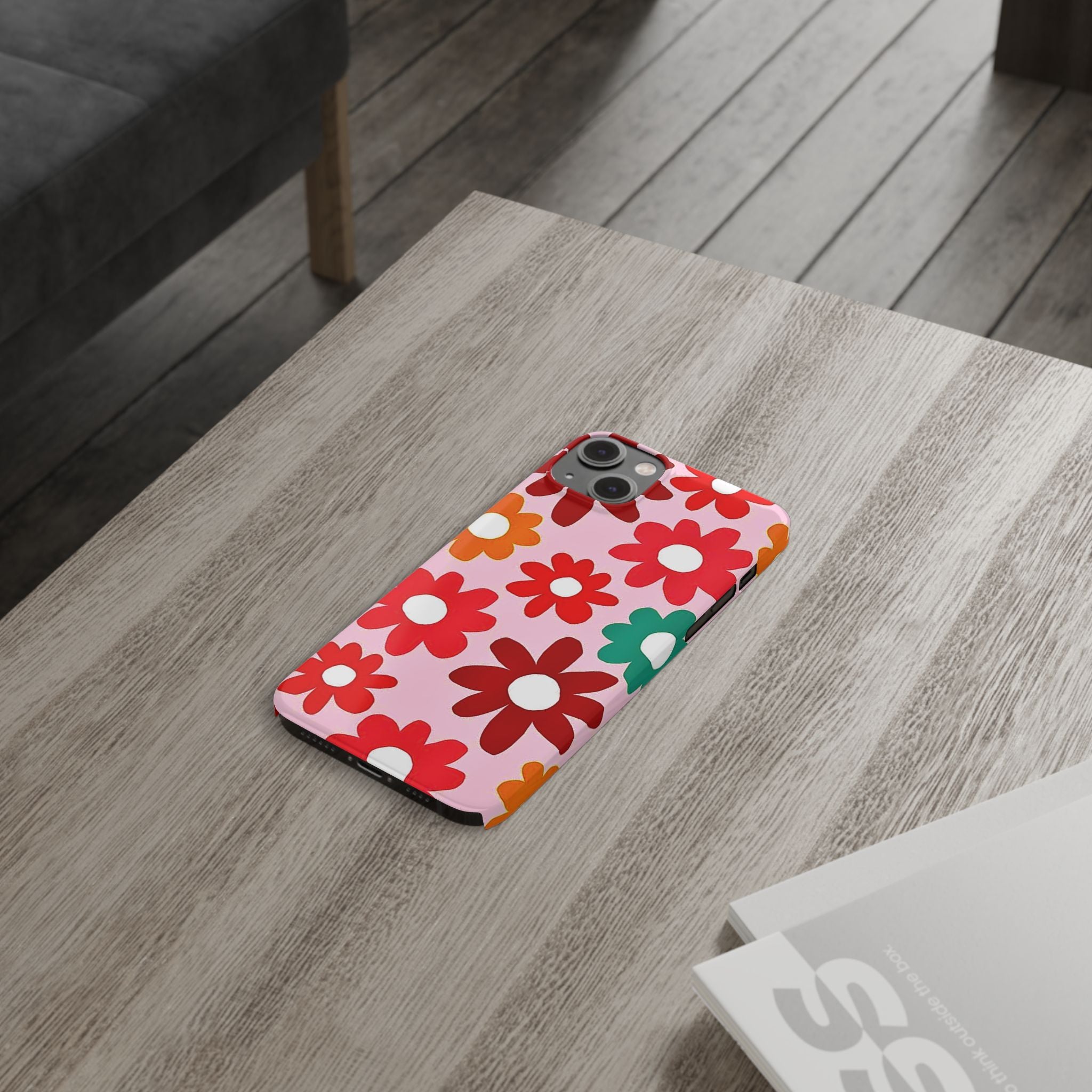 Retro Floral Case — Pink Daisy Pattern