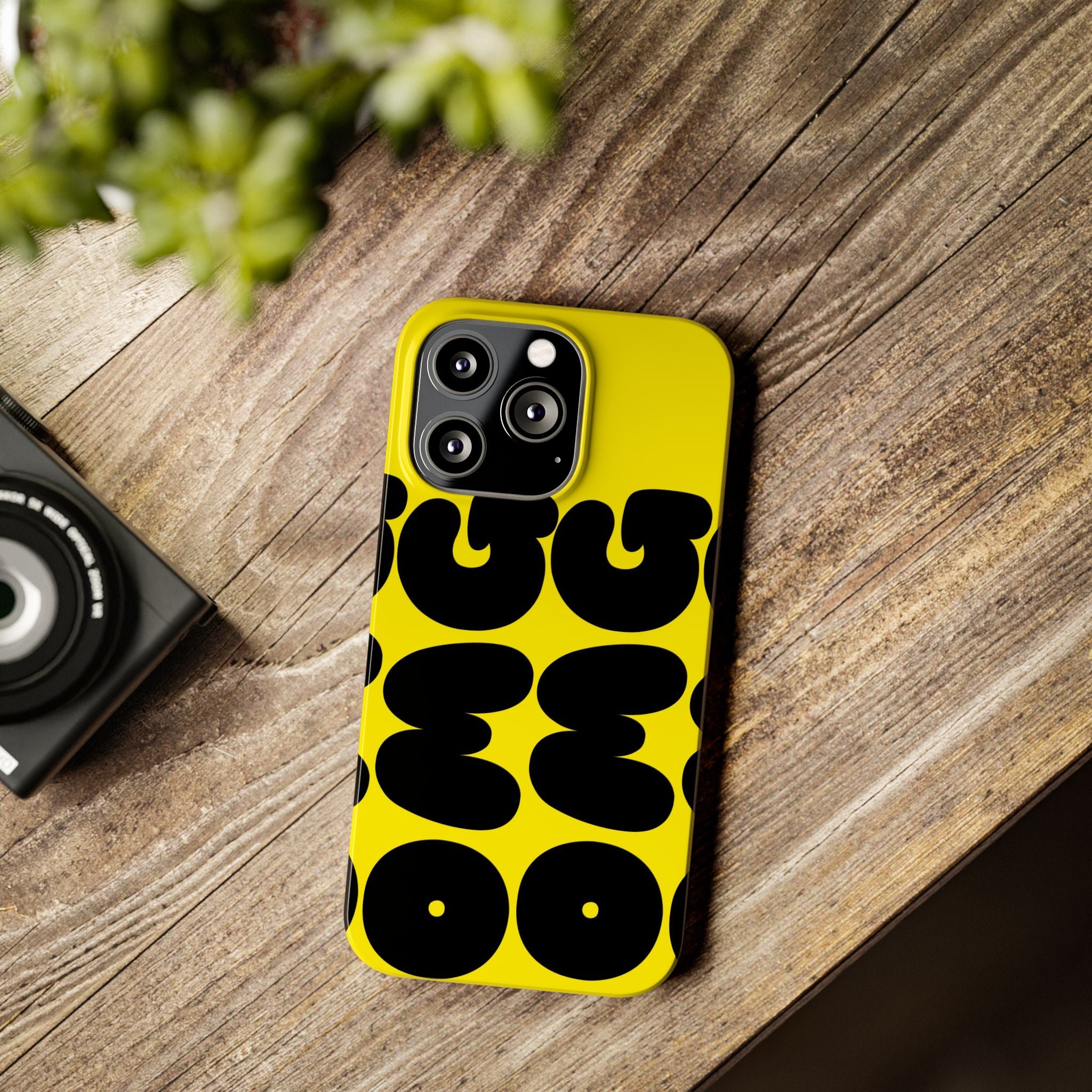 Yellow Retro Bubble Pattern Slim Phone Case